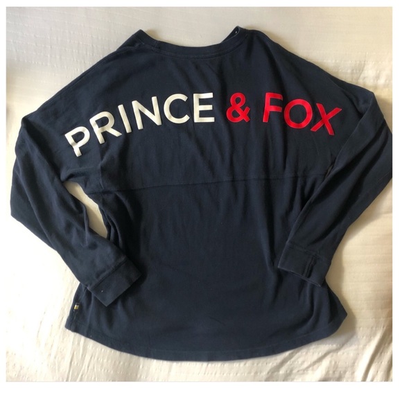 🔥⚡️🔥HOLLISTER SWEATSHIRT⚡️⚡️🔥 - Picture 1 of 5